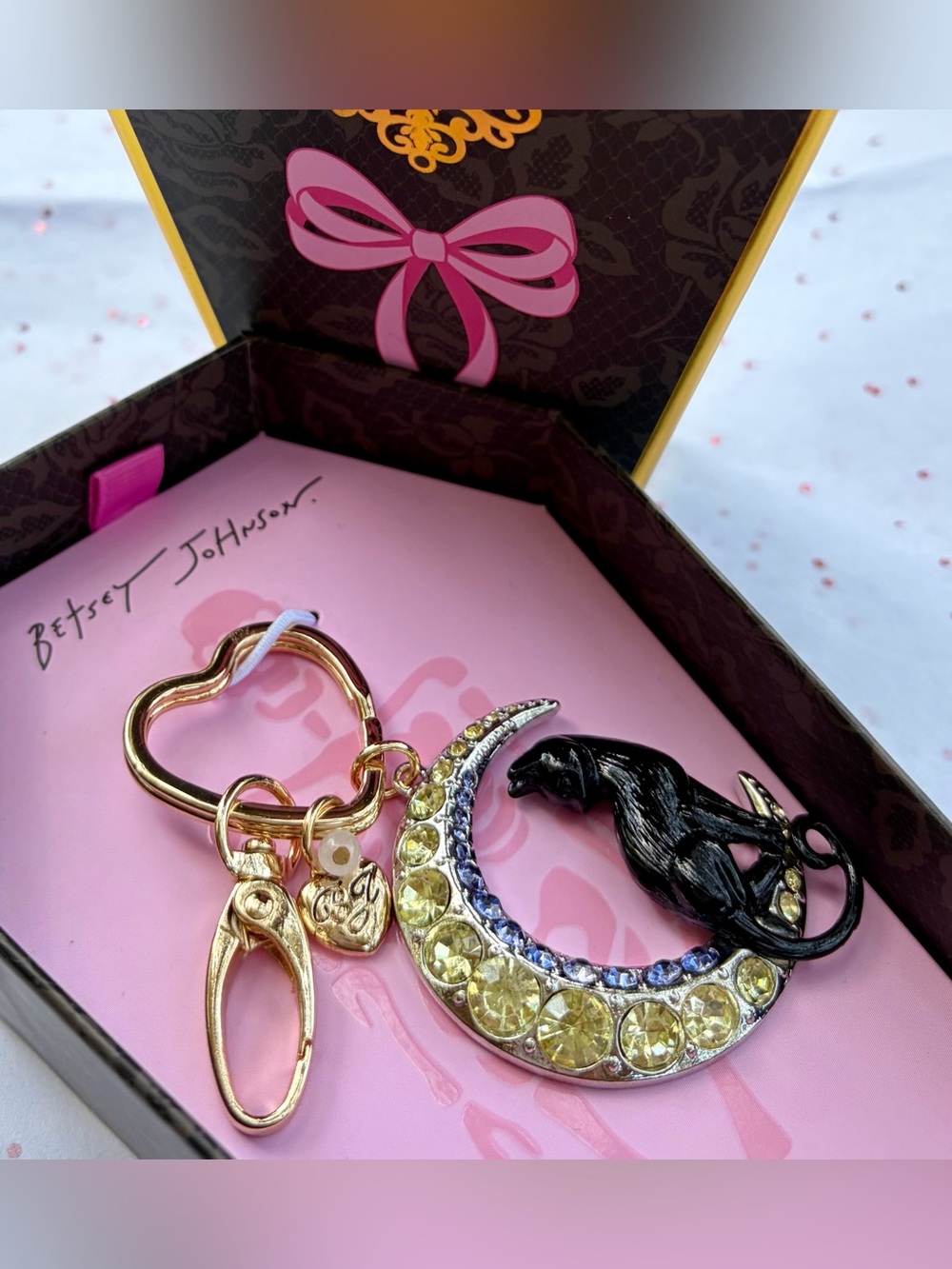 NIB BETSEY JOHNSON Black Cat on Gold Moon Keychain and/or Bag Charm w/Crystals - Picture 6 of 7